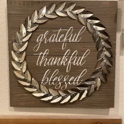 Farmhouse Wood Decor