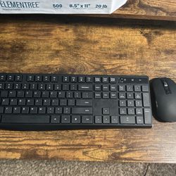 Wirelsss Keyboard With Mouse and An Extra Bonus Ergonomic Mouse  