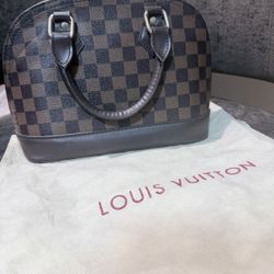 LV Bag Alma BB