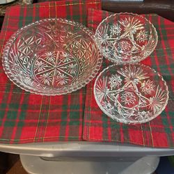 Vintage Glass Bowls 