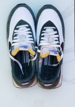 Nike Waffle Trainer 2 Athletic Club