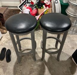 Bar Stools 