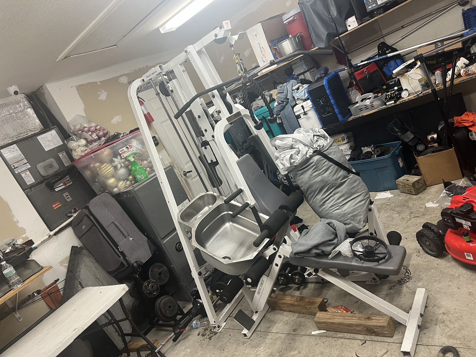 Home Gym Pacific Fitness