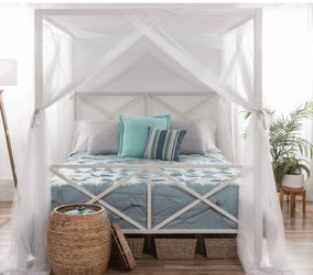 Best Choice Products 4-Post Queen Size Modern Metal Canopy Bed Frame
