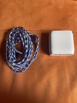 Belkin - 40W Dual Port USB C Wall Charger - Fast Charge iPhone 14/13, Samsung Galaxy , iPad & More - USB Type C Charger - White