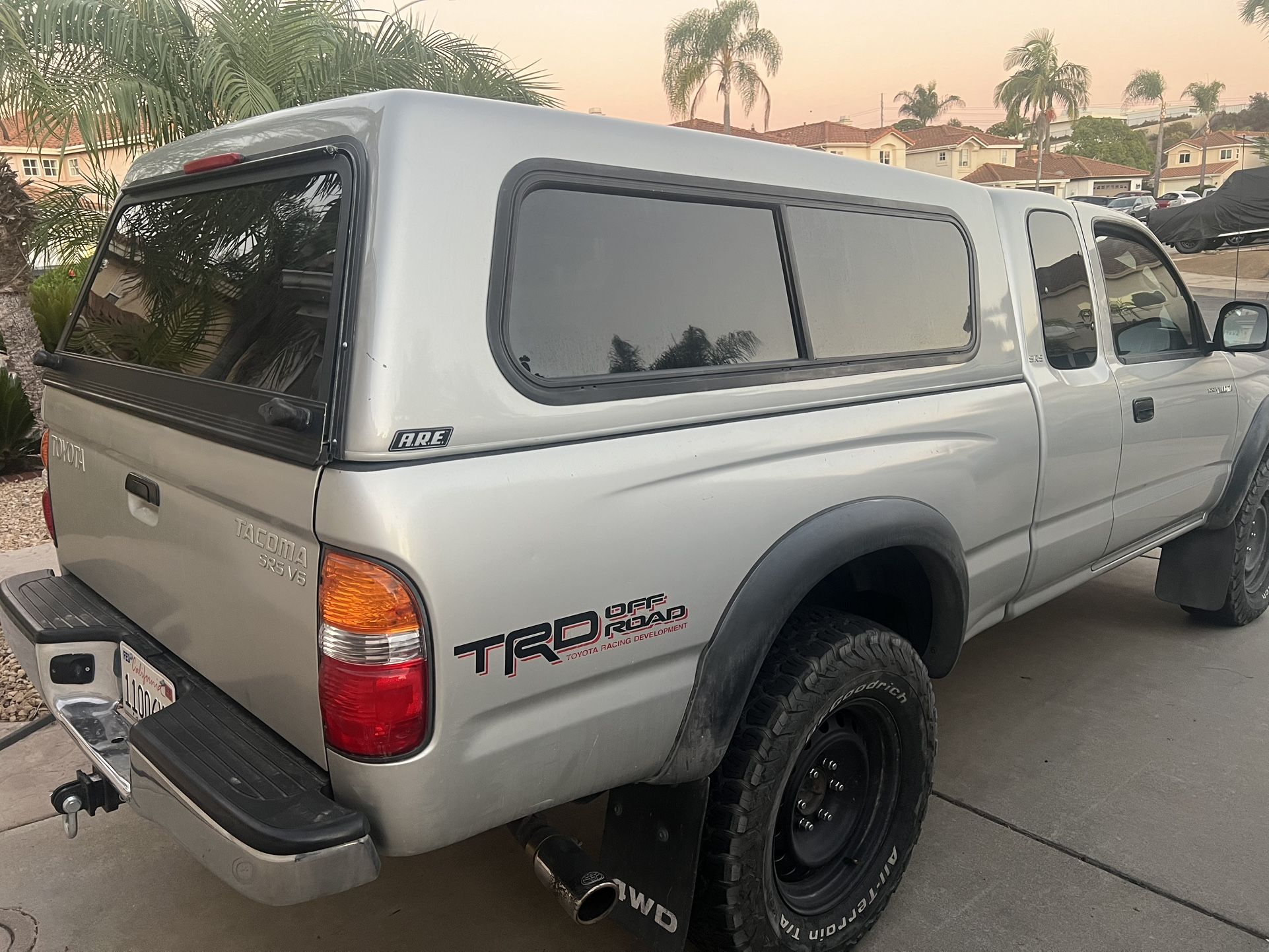 1st Gen Toyota Tacoma Camper Shell A.R.E.