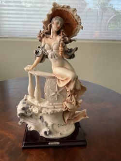 GIUSEPPE ARMANI  Beautiful Collector Art Sculptures(2) Resin