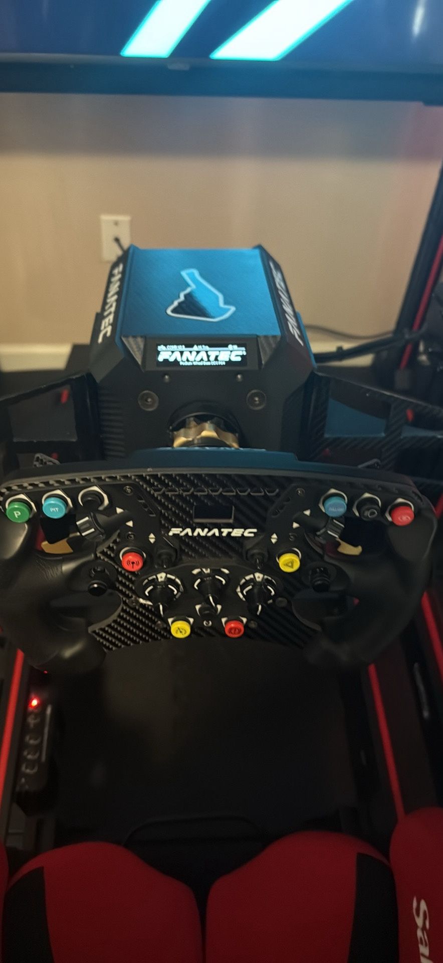 Sim Racing Fanatec DD1 With Mount For Track Racer Rig And 5 Steering Wheels