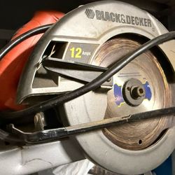 Black and Decker Circular Saw