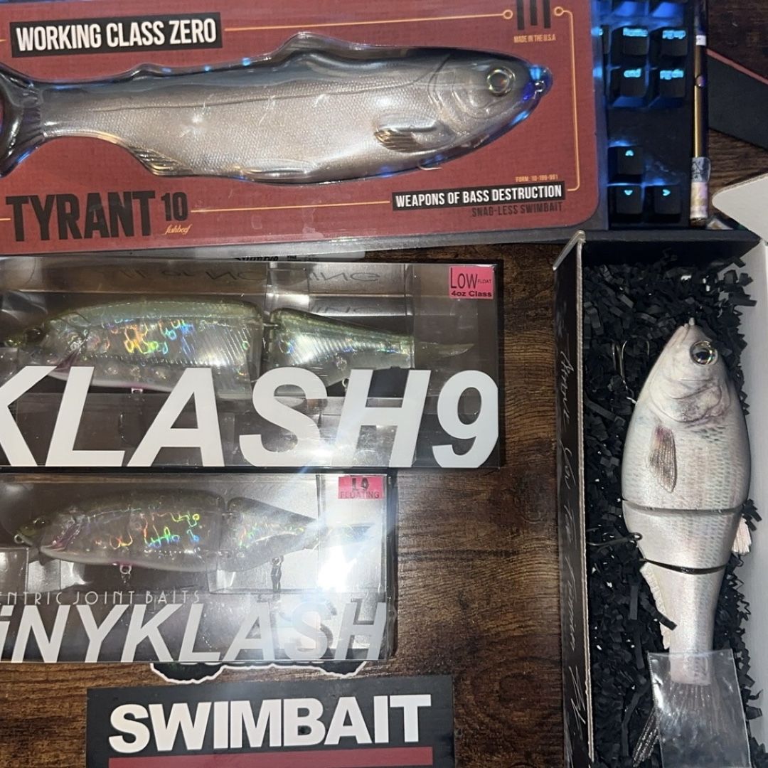Tyrant 10 Swimbait & Drt Swimbait Lot for Sale in Lakeside, CA