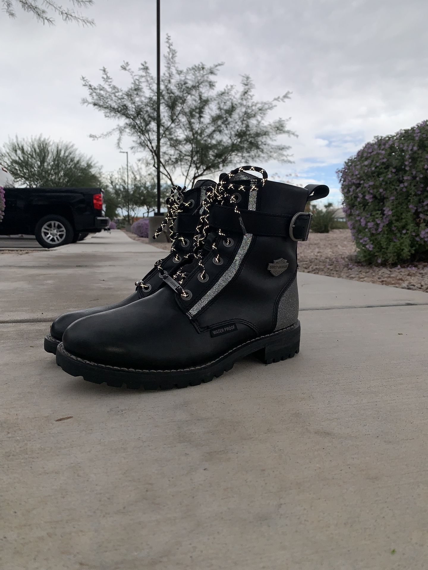 HARLEY-DAVIDSON FOOTWEAR womens Carlotta Motorcycle Riding Boots