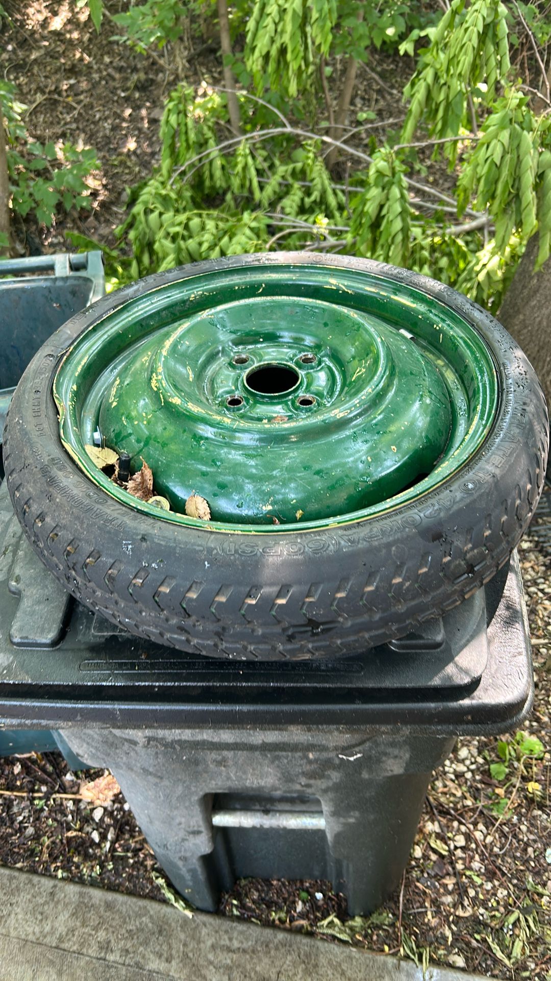 03 Toyota Prius Spare Tire
