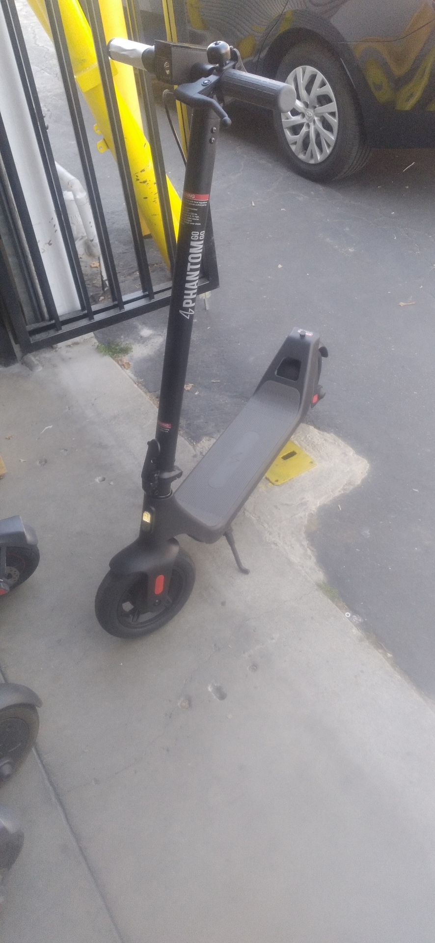 4 phantom electric scooter