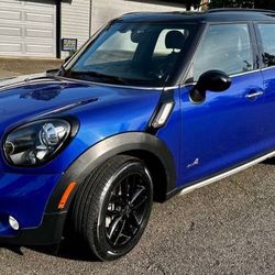 Mini Countryman 2016 S ALL4 w/JCW Interior