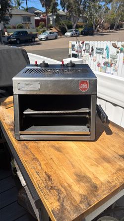 Otto Wilde hi temp sear grill