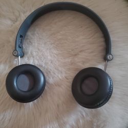 Polaroid Bluetooth Headphones