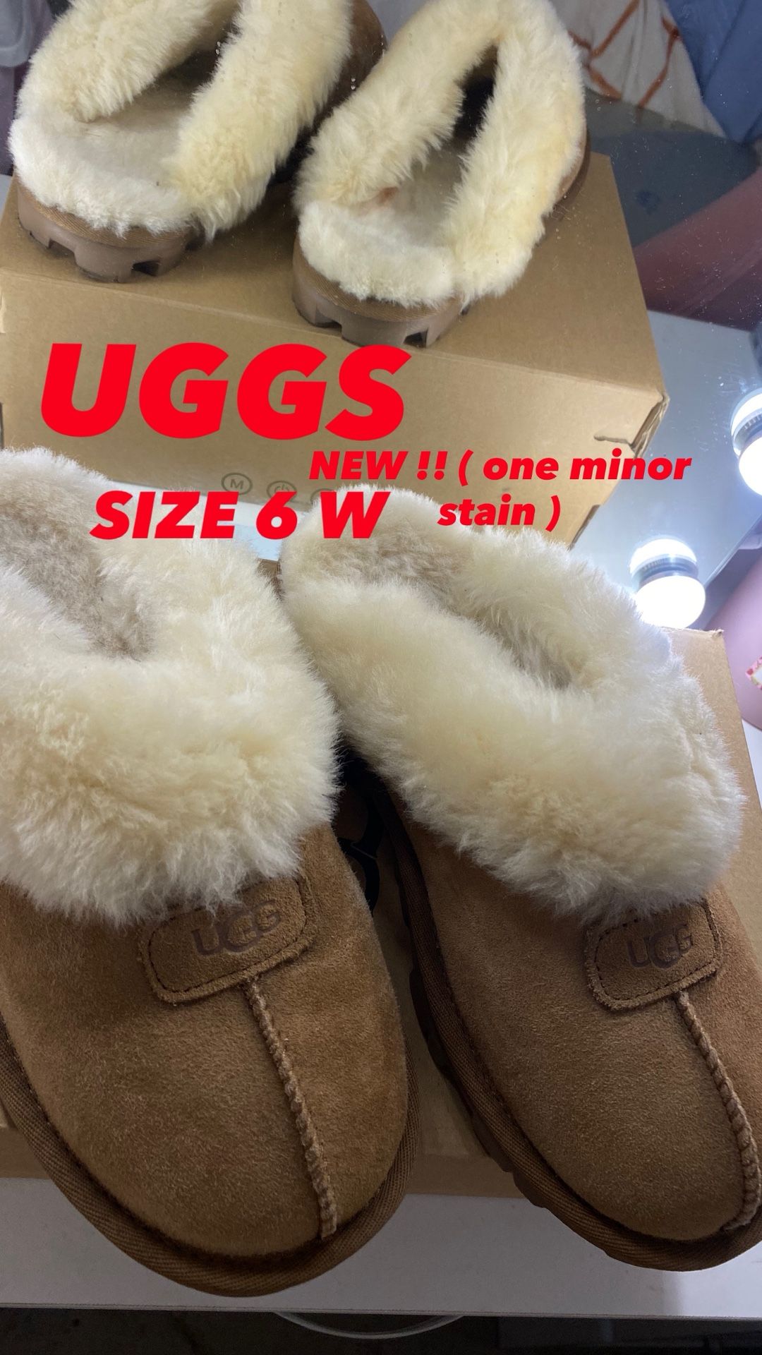 UGGS SIZE 6 WOMANS 