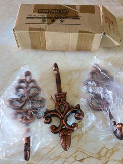 3, Comfify Copper & Black Shabby Chic Wall Hooks. Screws Included