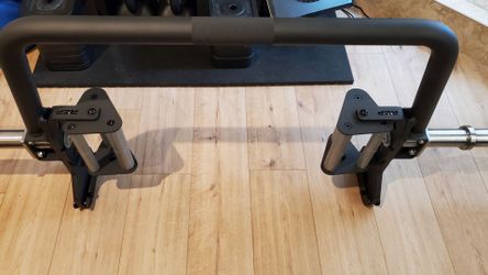 Rep Fitness open trap bar rotating handles