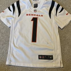 Ja’Marr Chase Jersey (boys Small)
