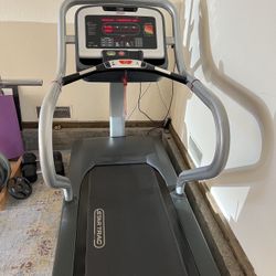 Used star trac treadmill for sale new arrivals
