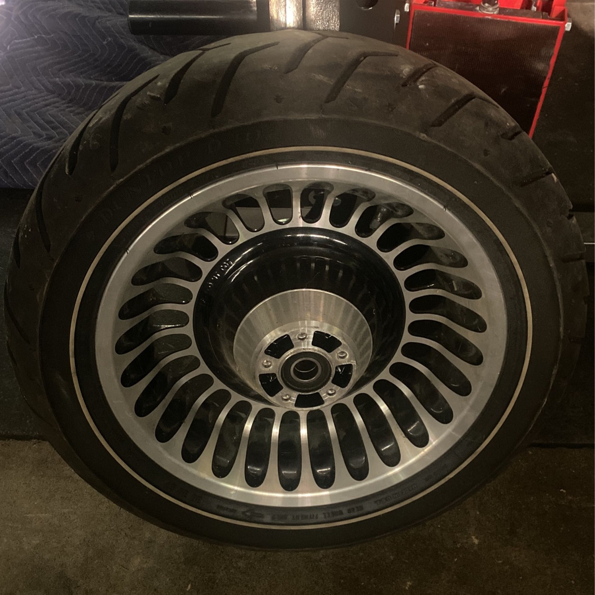2011 Road King Rim
