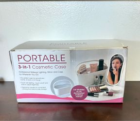 Portable 3-in-1 Cosmetic Case with LED Mirror