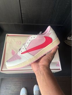 Tropical pink Travis Scott