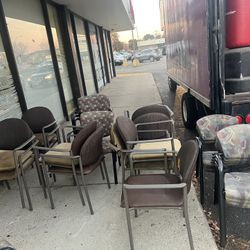 Free Chairs 