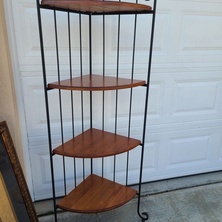 Corner Shelf