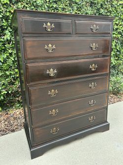 Chippendale Style 7 Drawer Solid wood Dresser/Chest of Drawers/Tallboy