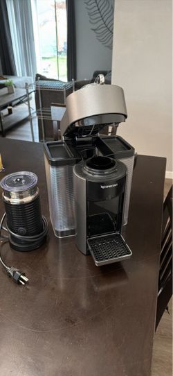 Nespresso Vertuo Coffee Machine with Aeroccino