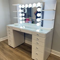 Vanity With Bluetooth Mirror