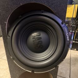 12 inch alpine bassline with box