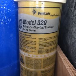 Pool : Automatic Chlorine Feeder