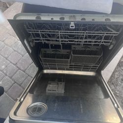 Whirlpool Dishwasher