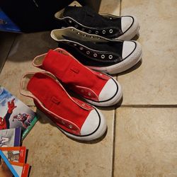 Converse size 3 
