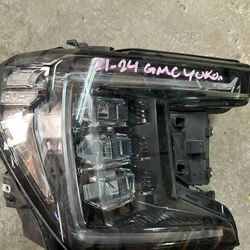 2021-24 GMC YUKON RH HEADLIGHT FULL LED OEM 