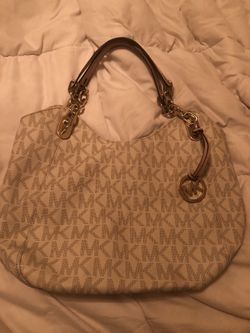 Michael Kors purse
