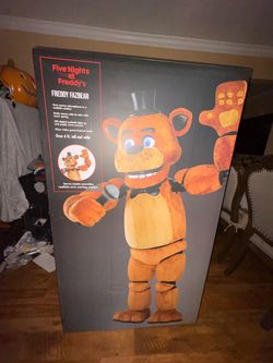 Freddy Fazbear animatronic