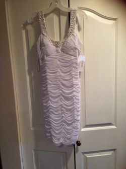 Brand new wedding dress