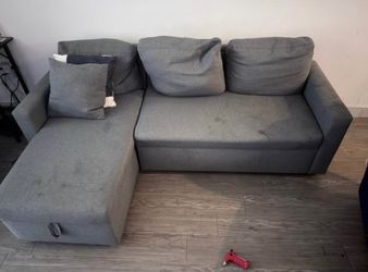 Sectional sleeper couch