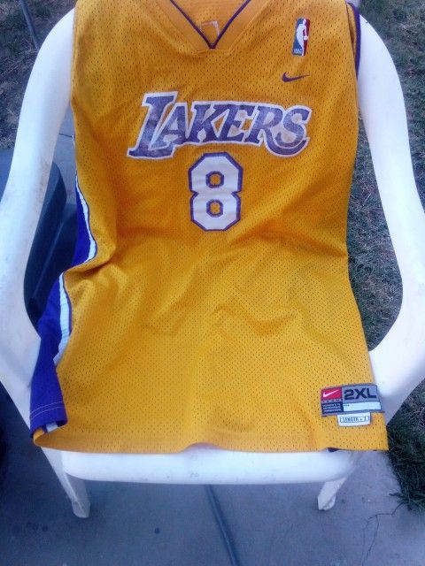 Bryant 8 Jersey