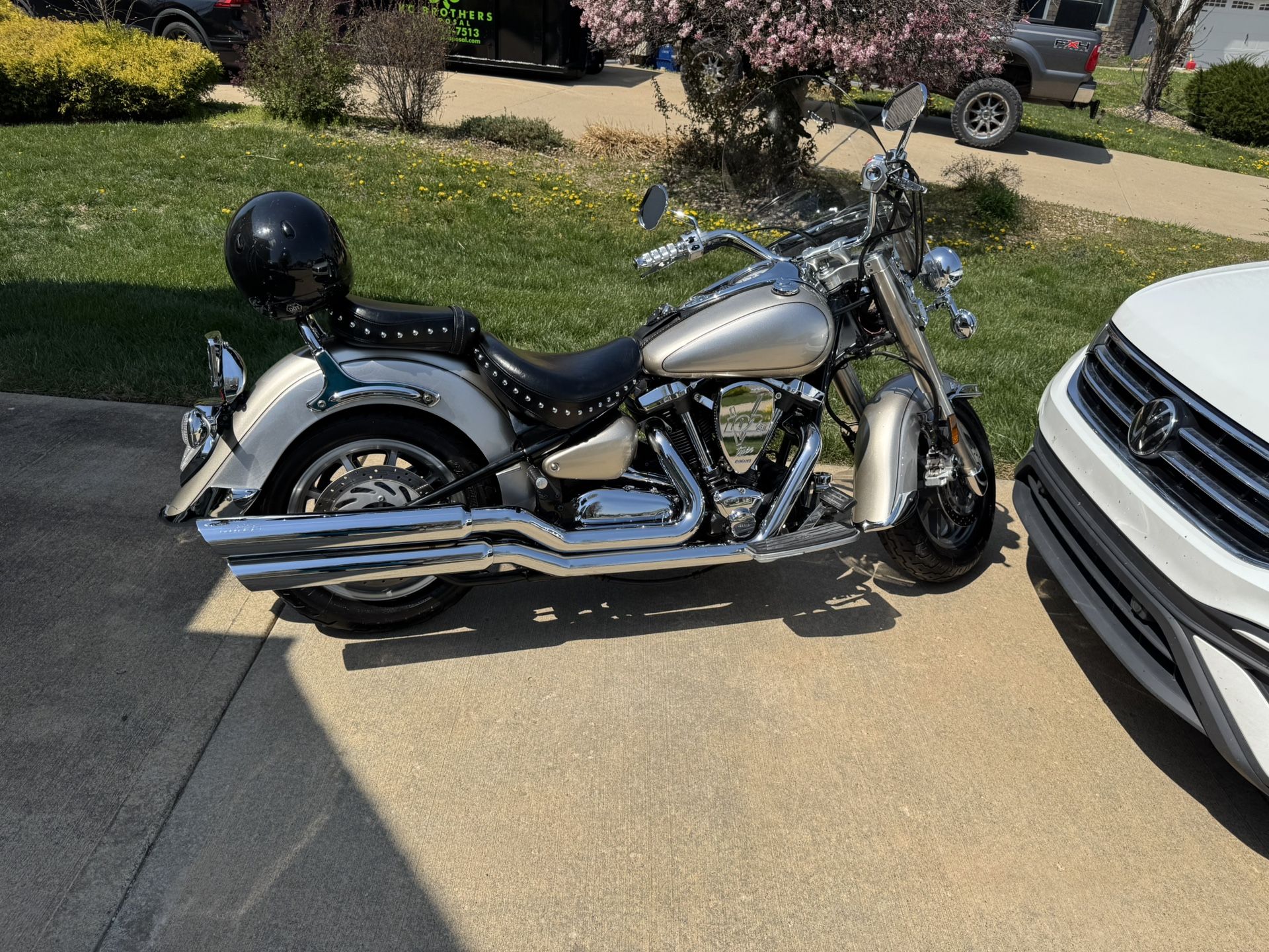 2005 Yamaha Roadstar Silverado