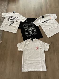 BRAND NEW ICY GRAPHIC TEES