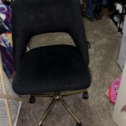 Hello Kitty Black Chair