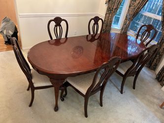 Wooden Dining Table Set (Chestnut Brown)