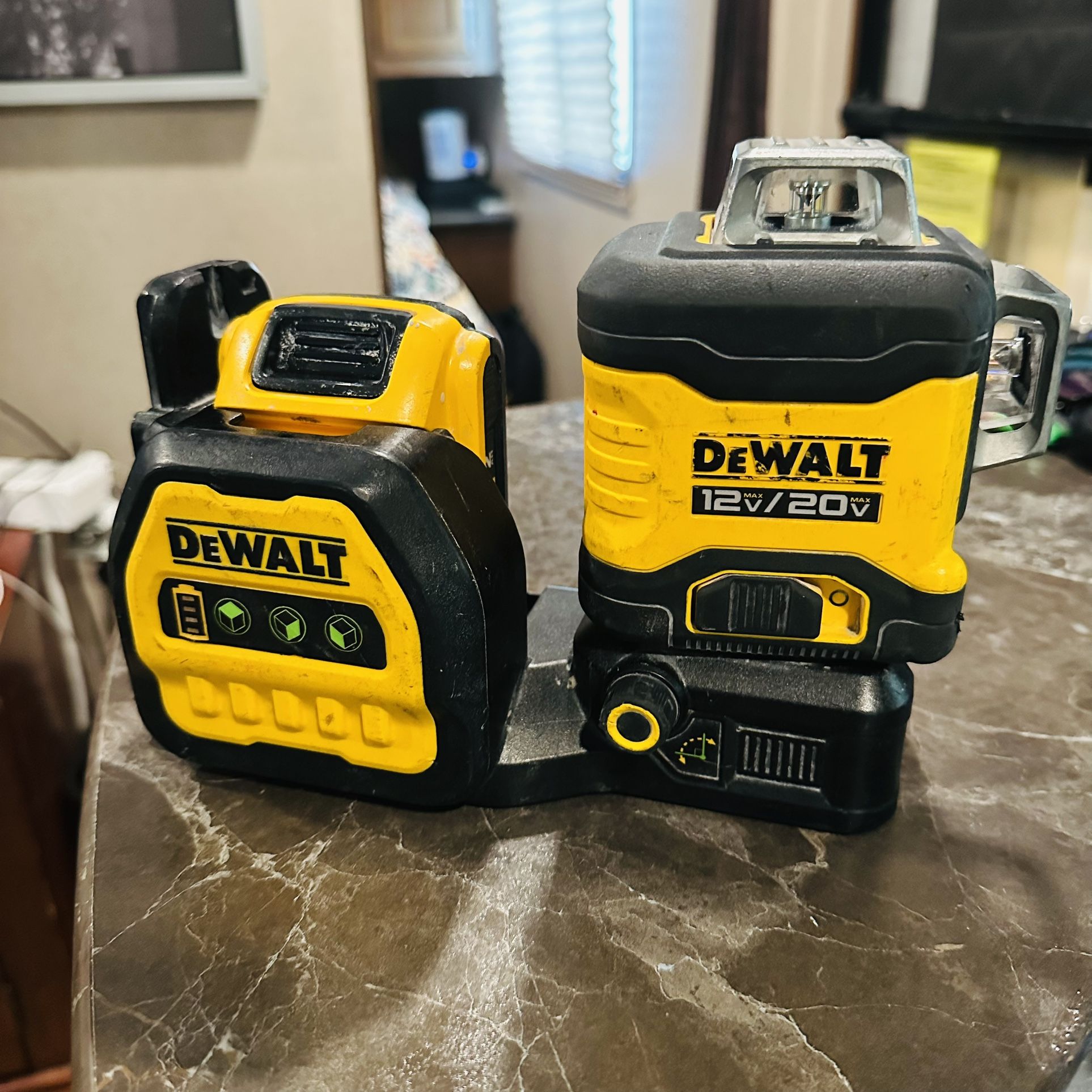 DEWALT 360 Láser