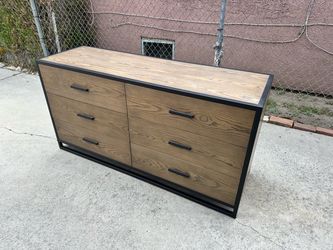 6-Drawer Wood and Metal Dresser Cabinet Chest Of Drawers
