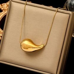 N240- Big Droplet Water Necklace!